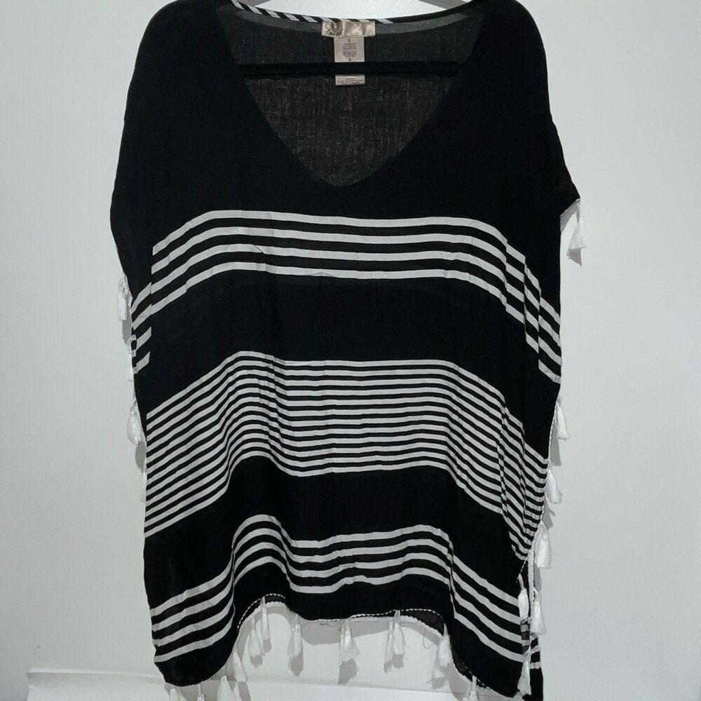 C&T Beach Women's Black White Stripe V-Neck Tassel Oversized Swim Cover Up Small
